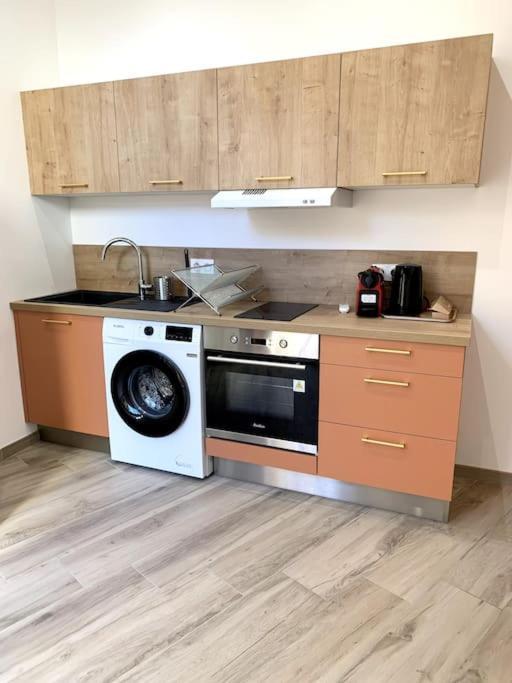 Appartement Secteur Gare Et Place De La Comedie, Wifi & Climatisation Montpellier Exteriér fotografie