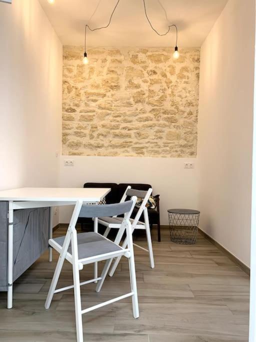 Appartement Secteur Gare Et Place De La Comedie, Wifi & Climatisation Montpellier Exteriér fotografie