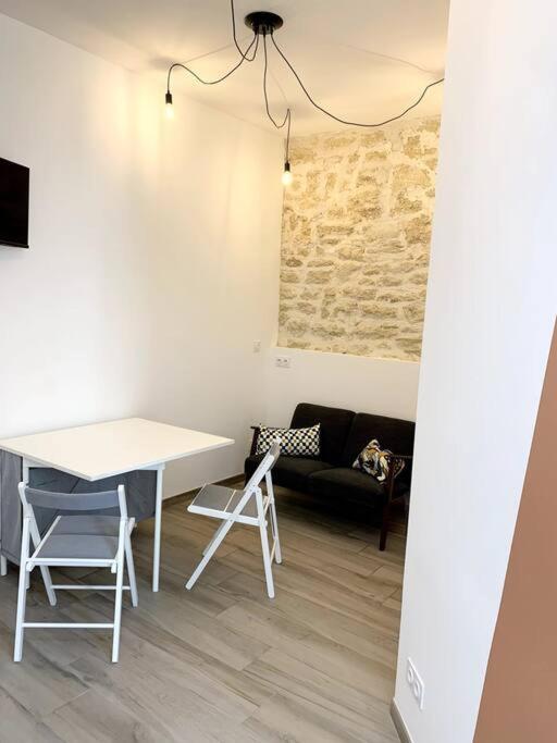 Appartement Secteur Gare Et Place De La Comedie, Wifi & Climatisation Montpellier Exteriér fotografie