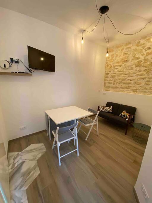 Appartement Secteur Gare Et Place De La Comedie, Wifi & Climatisation Montpellier Exteriér fotografie